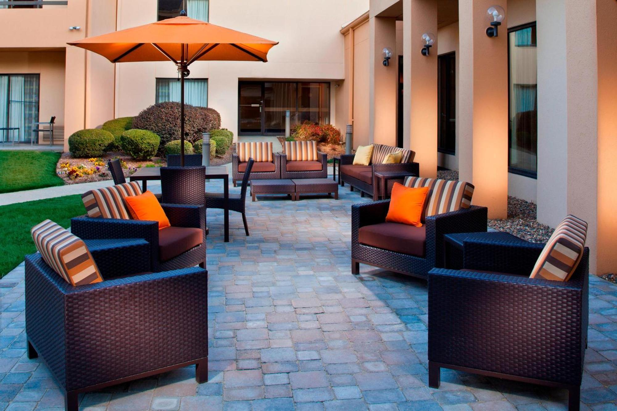 Hotel Courtyard By Marriott Little Rock West Exterior foto
