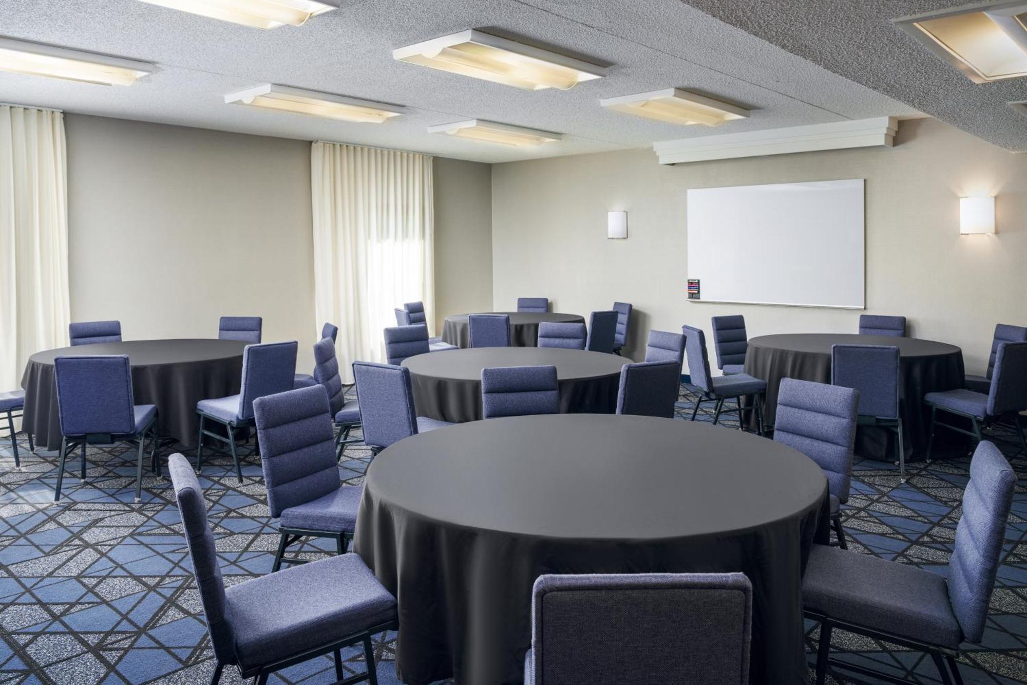 Hotel Courtyard By Marriott Little Rock West Exterior foto